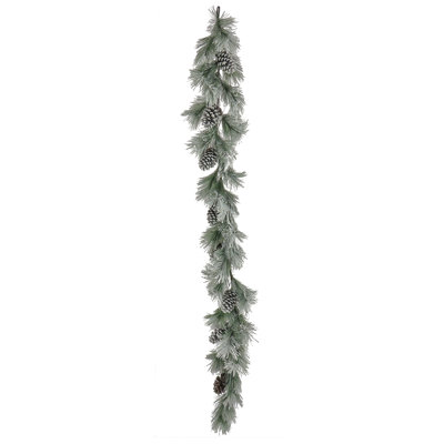 Guirlande en plastique The Holiday Aisle® Snowy Pine