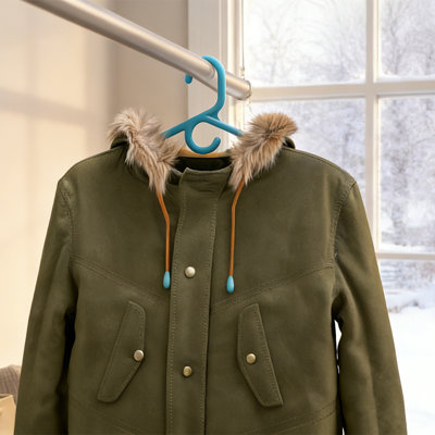 Paquet de 12 cintres robustes, idéal pour les robes, pantalons, costumes, vestes et autres vêtements lourds, solution de rangement pour garde-robe peu encombrante