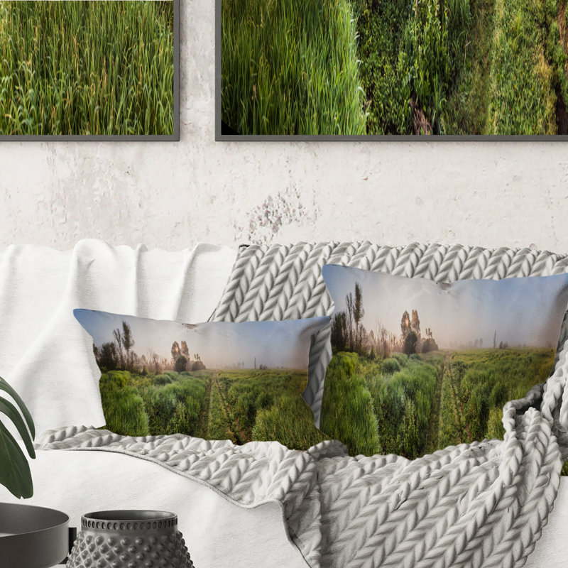 Coussin Rustic Landscape Pathway In The Fields