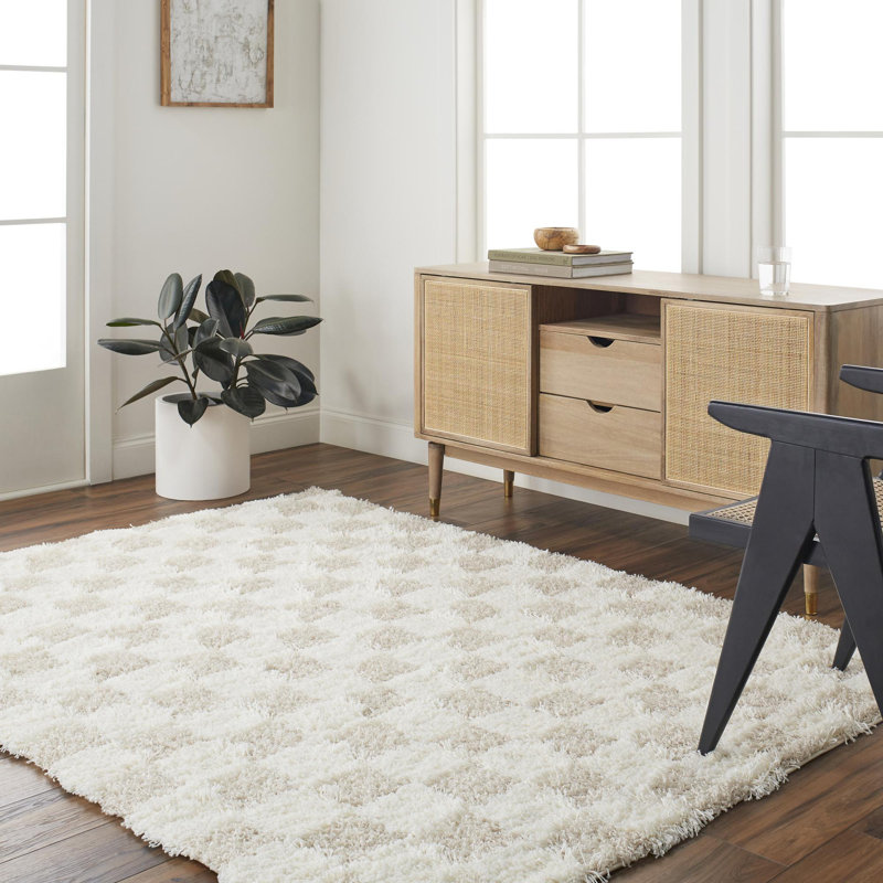 Tapis tissé à la machine en polypropylène crème / beige clair Molly, Rectangle 2 pi 7 po x 5 pi
