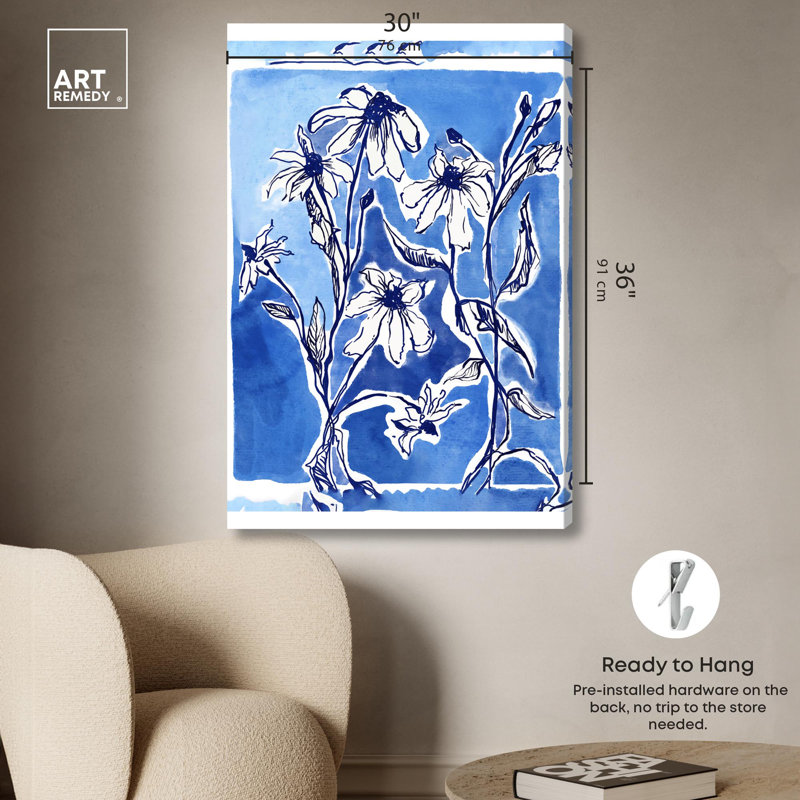 «Cobalt Floral Blue Decor» par Art Remedy, H 36 po x l 30 po, Toile tendue avec châssis