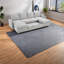 Canapé spacieux convertible gris avec revêtement en velours côtelé et design moderne pour les petits espaces