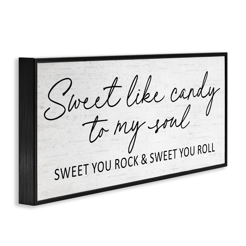 Traduction libre «Sweet Like Candy» par Giclée, H 10 po x l 24 po, Giclée encadrée noir minuit
