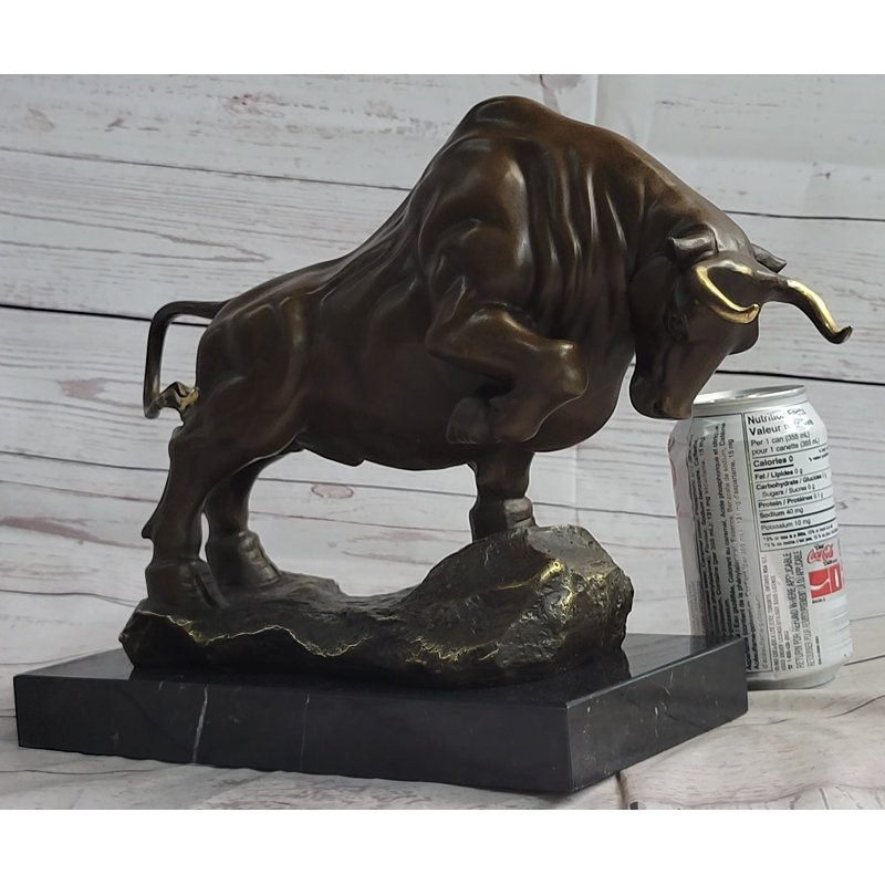 Figurines et sculptures Tuyen