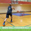 Rebondisseur de basketball avec cadre réglable