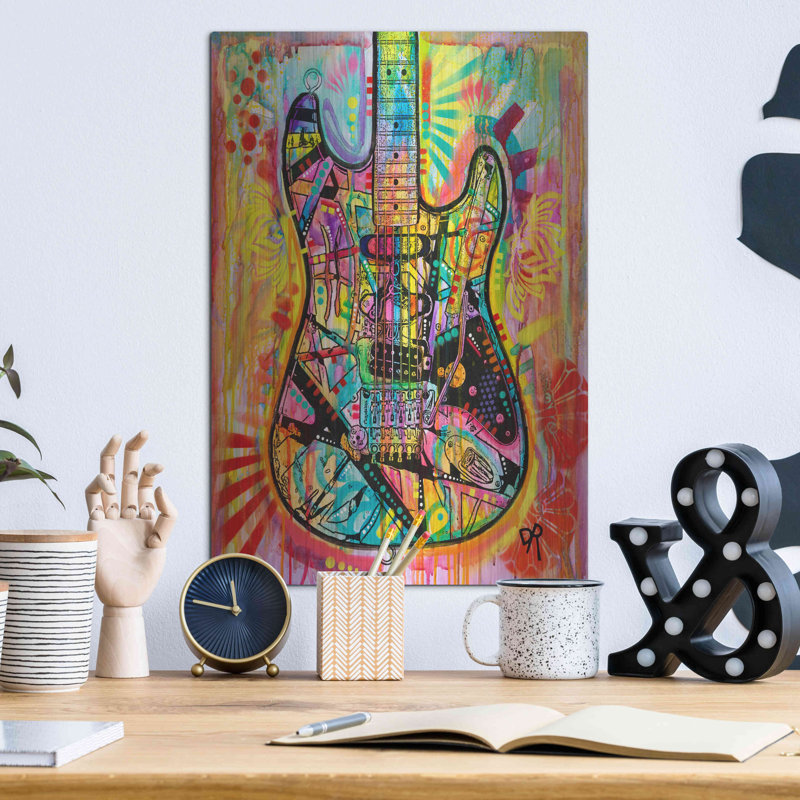 «Guitare» par Dean Russo, art mural en métal, H 16 po x l 12 po