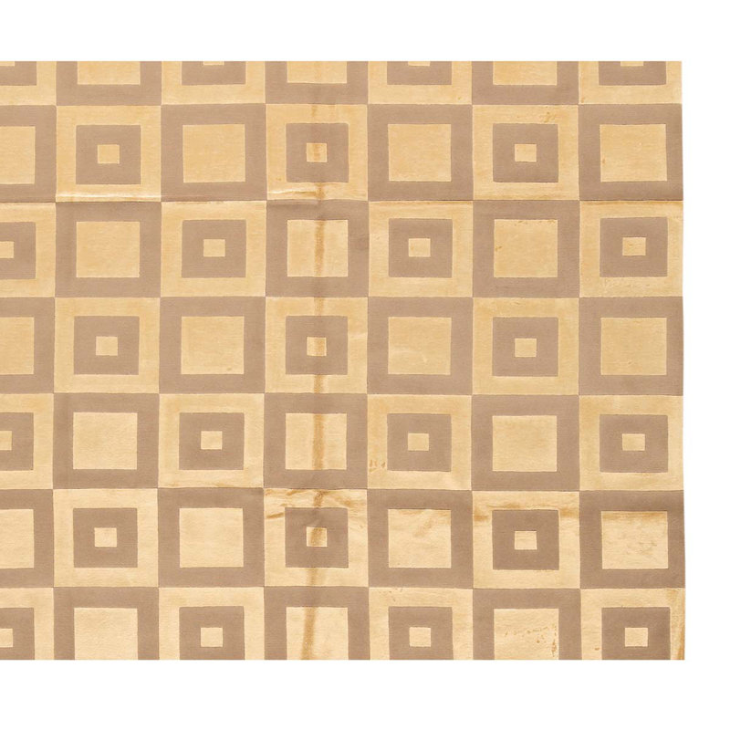 Geometric Area Rug in Ivory