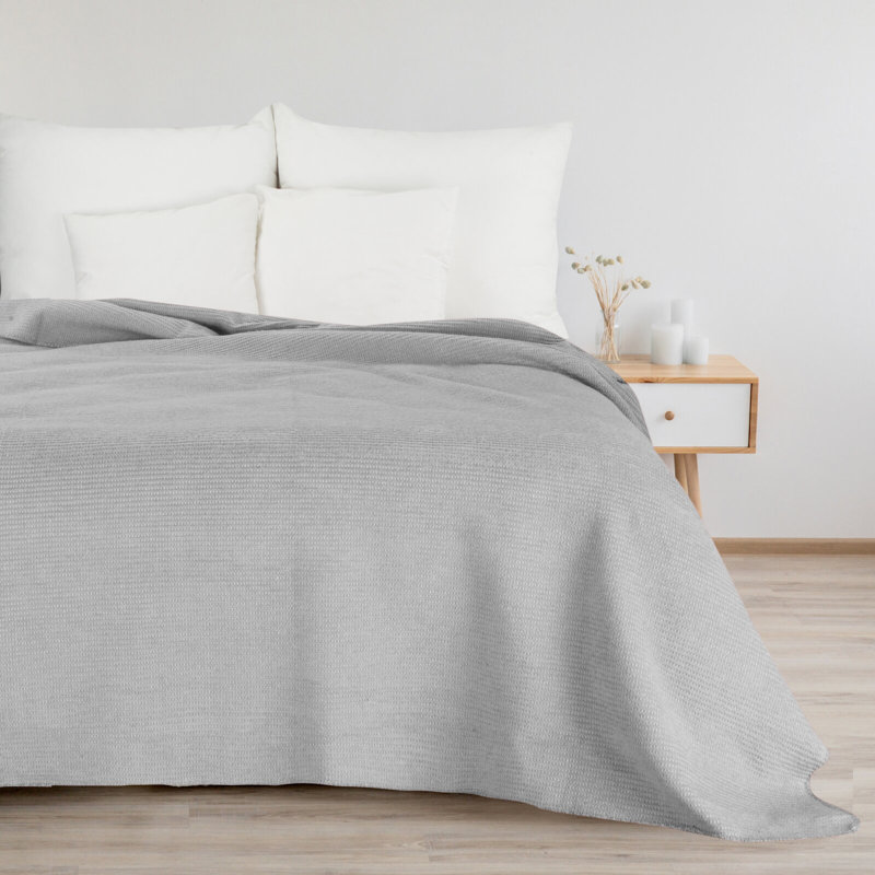 House of Hampton Montevia Bedspread, W150 x L200cm, Black