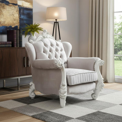  Chaise capitonnée ivoire en damas et demi avec coussins décoratifs