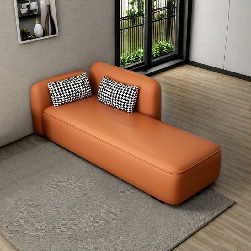 Dolohov, Orienté à gauche (vu de face), Orange