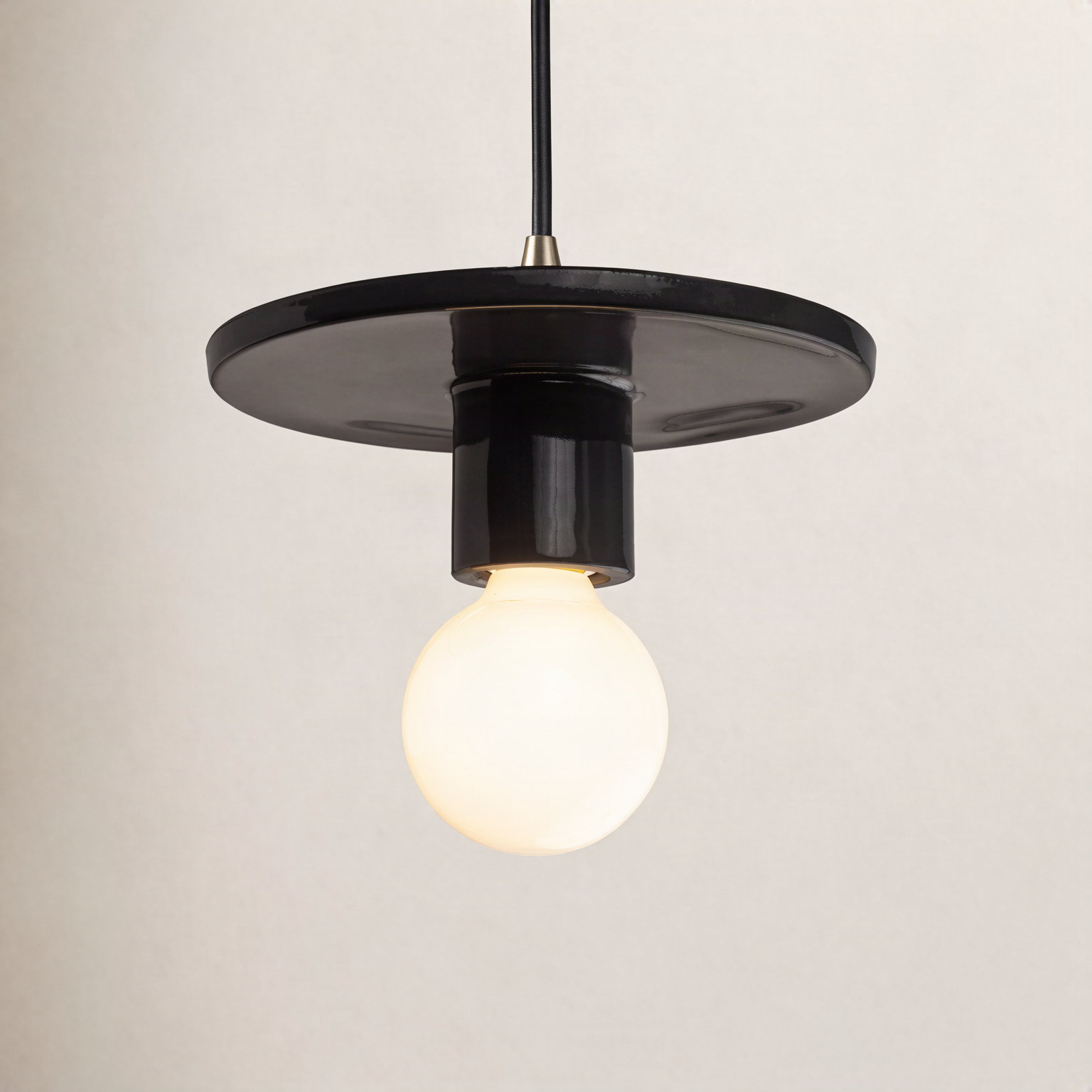 Leni Single Light Ceramic Dimmable Pendant, Gloss Black, Antique Brass