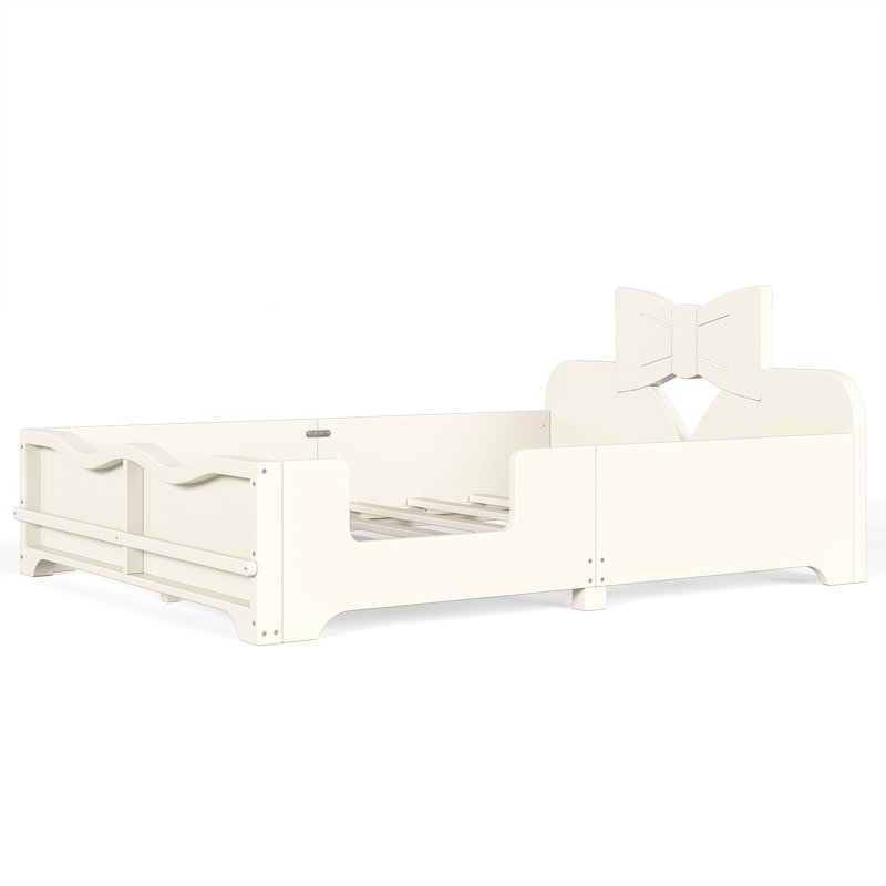 Lit plateforme pour enfants avec garde-corps complets, tête de lit en forme de nœud papillon et bibliothèque latérale intégrée, lit de plancher à finition bois, profil bas, aucun sommier tapissier requis