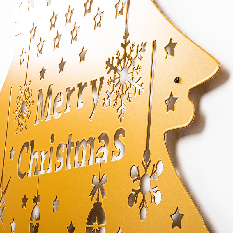 Wall Decor on Metal, Gold