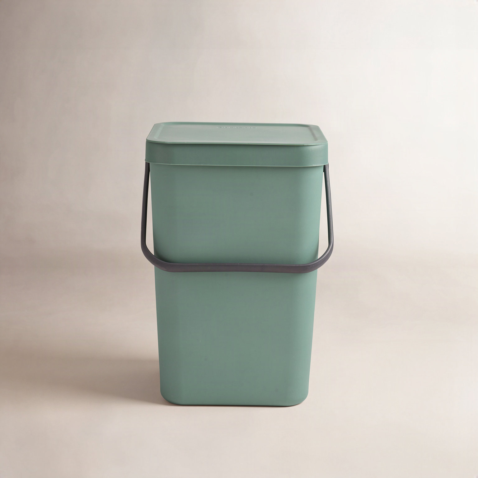 Brabantia Sort & Go Plastic Recycling Bin, 6.6 Gallon, Fir Green