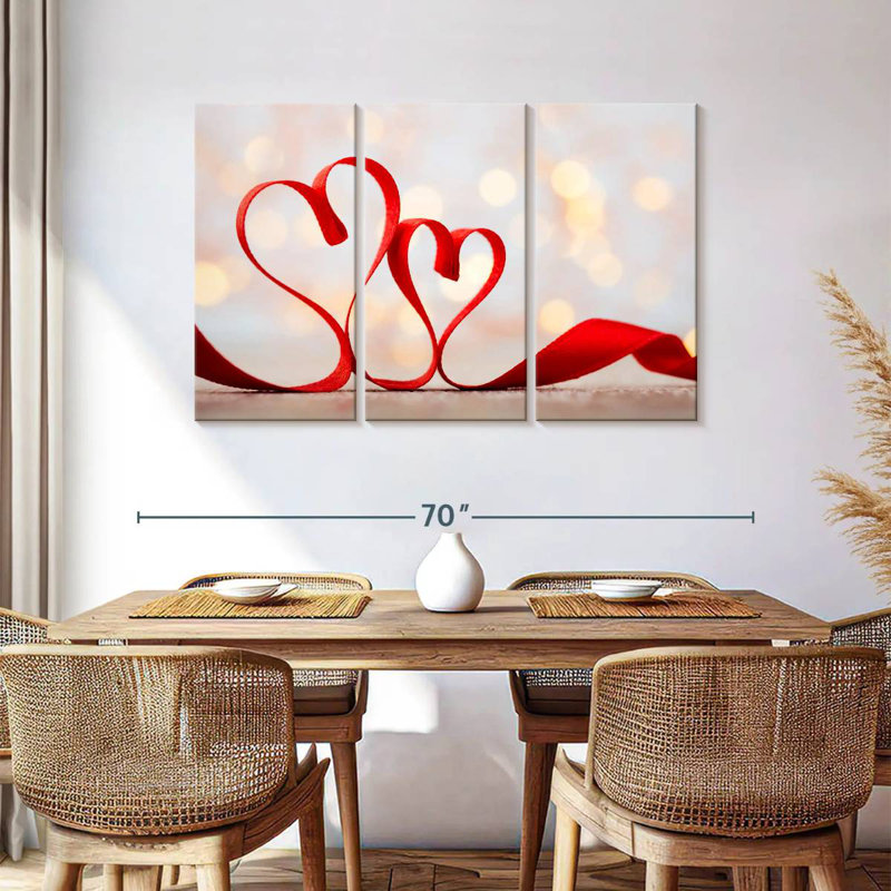 Lelend Valentine Ribbon Hearts, 36" H x 57" W