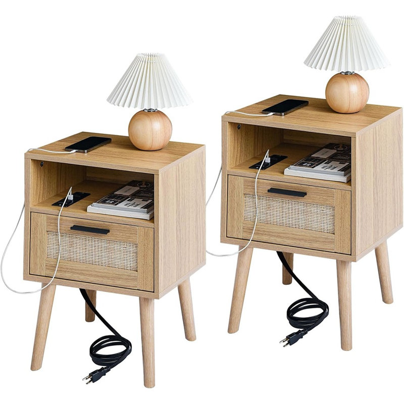 Table d'appoint Corrigan Studio® en rotin avec rangement et support de charge pour chambre à coucher et salon, paire de tables de bout de style Mid-Century moderne