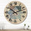 Horloge murale en bois serbe