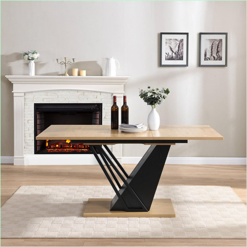 Table basse à aspect géométrique moderne avec structure en métal, peu encombrante et facile à nettoyer