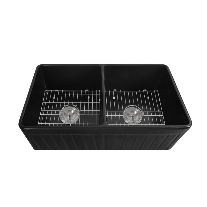 Évier de cuisine à double cuve en argile réfractaire avec grille d'évier et crépine à panier Nova L 33 po x l 18 po Nova