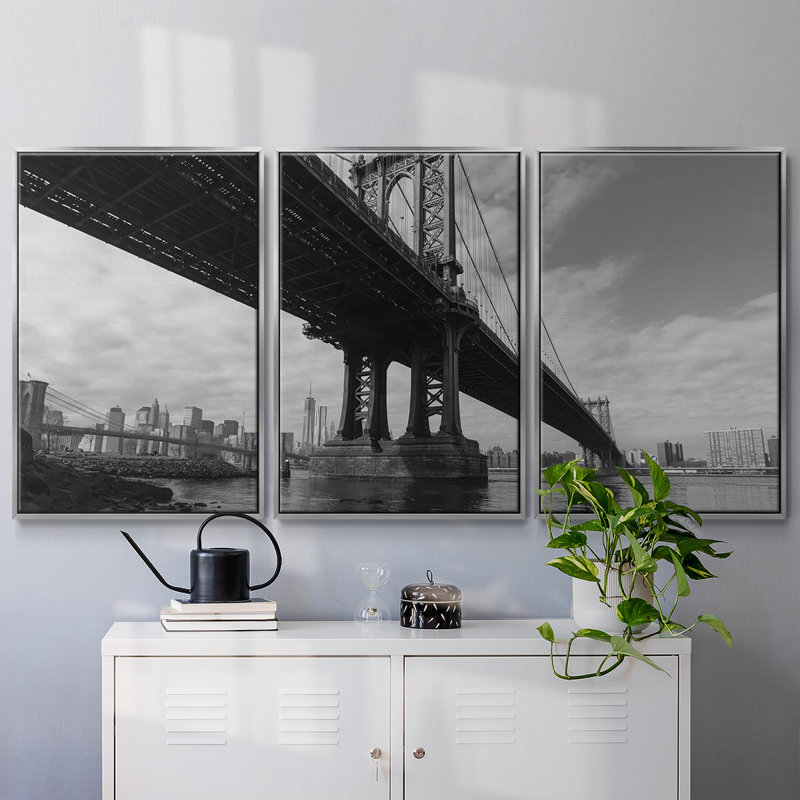 Manhattan Bridge, impression sur toile 3 pièces, H 24 po x l 48 po x P 2 po, Argent