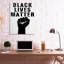 «Black Lives Matter Distress Typographie Raised Fist» par Marcus Prime - impression d'art graphique-2040876899-2040876896