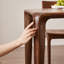 Ensemble de table élégant et pratique-106302085