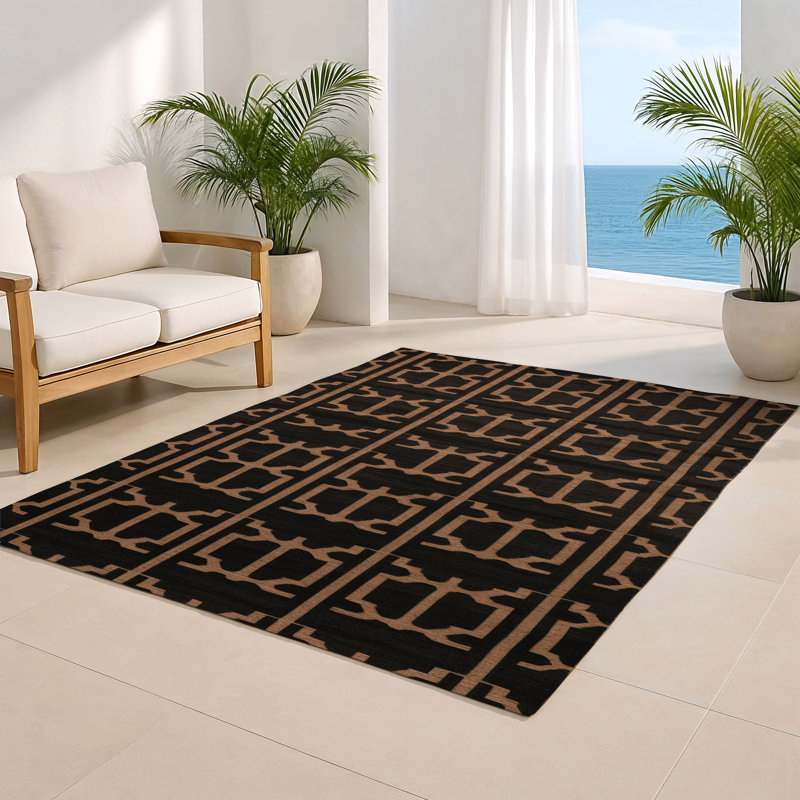 Trellis Black Indoor and Outdoor Area Rug, Rectangle 2' x 3'