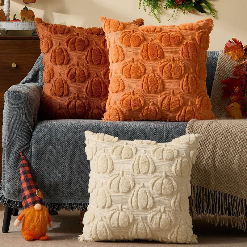 Ensemble de 2 housses de coussins d'automne 18 x 18 décorations d'automne Beige citrouille coussins décoratifs Housse de coussin moelleuse en fausse fourrure de laine pour canapé salon Home Decor Ptk046A18