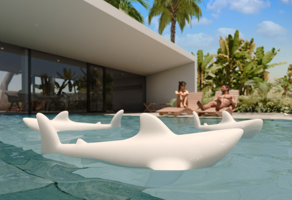 The Bobb Shark Lamp