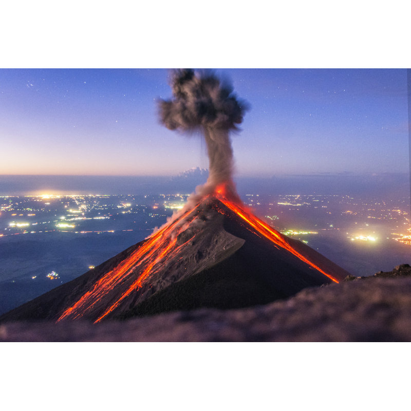 Volcan de feu, L 12 po x H 8 po