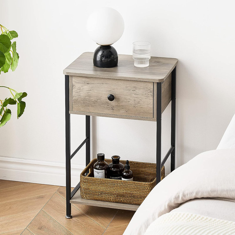 Qualana Iron Bedside Table, Grey