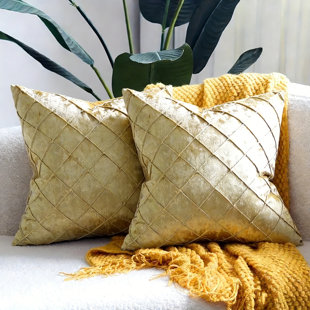 18X18 Inch Diamond Grid Velvet Throw Pillow Covers, Classy Decorative Design, Durable Square Pillow Cases For Home Room Decor (Set of 2)