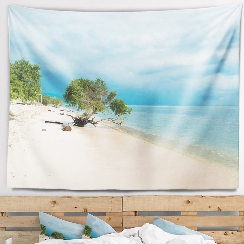 Tapisserie paysage marin magnifique bord de mer en Indonésie, H 32 po x l 39 po