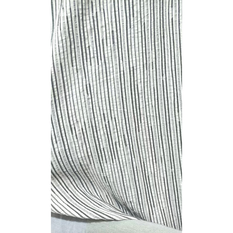 Ensemble d'édredon réversible 100% coton jacquard Of White, Rayures blanc / noir, Édredon grand et 2 taies d'oreiller