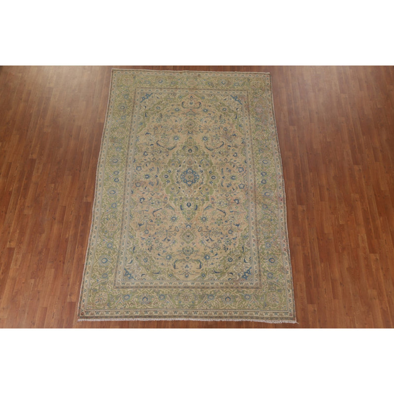 Tapis en laine vieilli 7 x 10