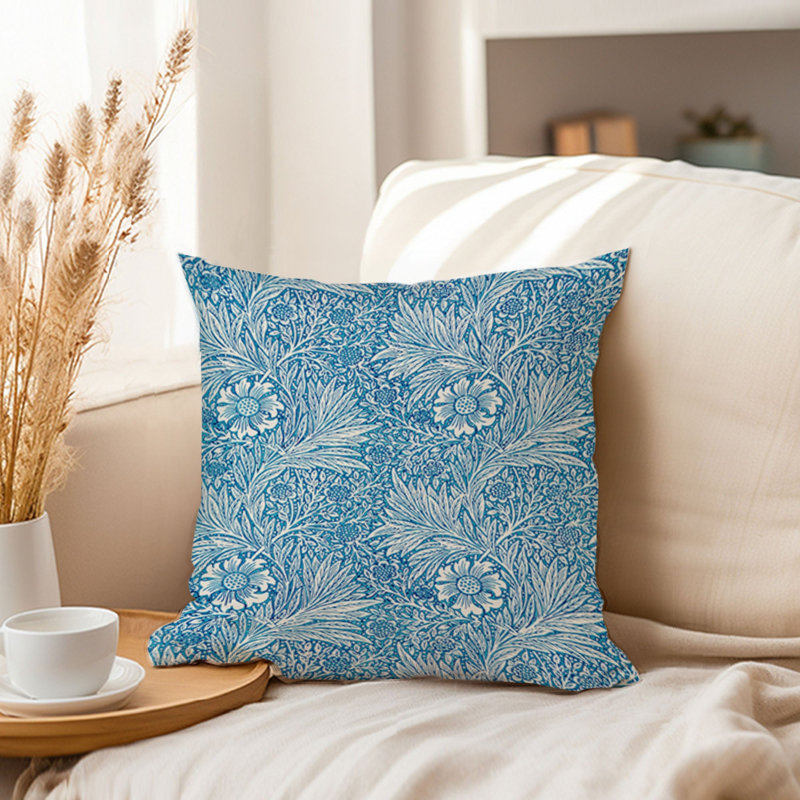 Botanical William Morris I Cottage, 18"H x 18"W
