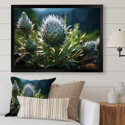Green Majestic Thistle I - Floral Canvas Art Print