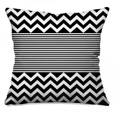 Coussins décoratifs noirs et blancs à rayures en zigzag