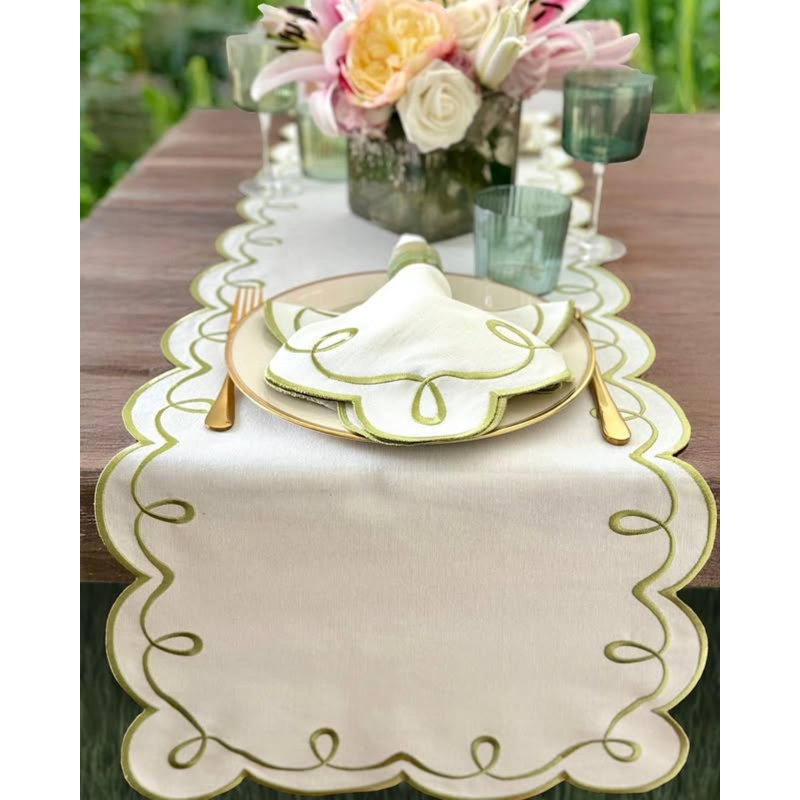 Ribbon Twirl Cotton Blend Scalloped Napkins, Navy