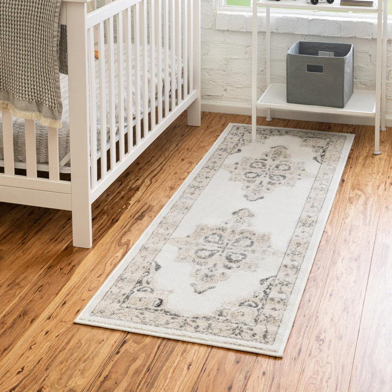 Anjelita Oriental Indoor Rug, Runner 2' x 6'
