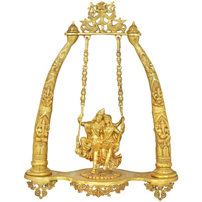 34 "Radha Krishna sur une balançoire