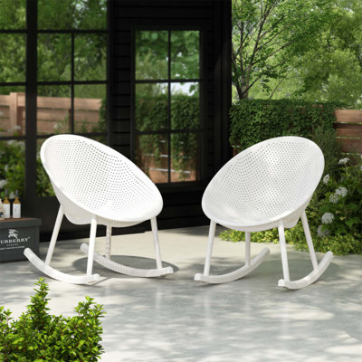 Ensemble de 2 chaises berçantes Gable, résistantes aux intempéries et durables pour un confort extérieur et une esthétique moderne