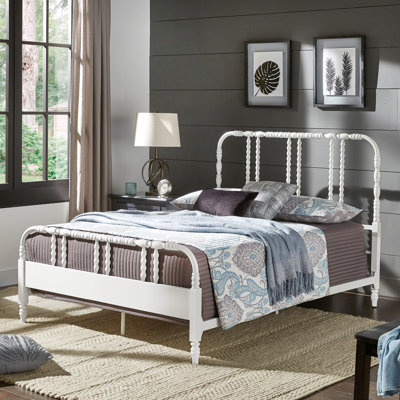 Metal Spindle Bed