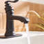 Robinet de salle de bains monotrou avec ensemble de drainage-70855234