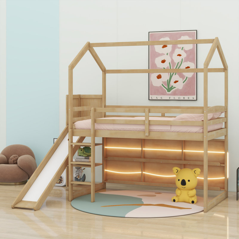 Lit mezzanine en bois avec glissade, tablettes de rangement et rampe d'escalade, Naturel