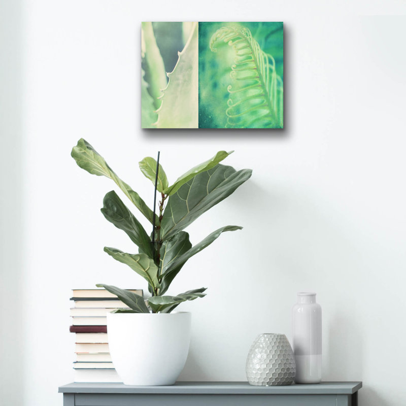 «Mint» par Myan Soffia, H 12 po x l 16 po x P 0,13 po