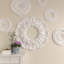 Médaillon de plafond Endurathane Caiden, P 31 1/4 po x P 4 1/4 po x P 2 po, apprêté en usine