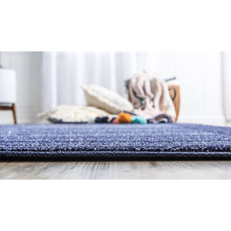 Tapis bleu marine Hermina, Carré 7 pi 10 po