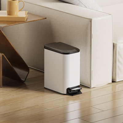 Poubelle de salle de bain 1,6 gallon - Couvercle à fermeture en douceur, pédale, doublure intérieure amovible, poubelle en acier inoxydable pour salle de bain, chambre à coucher, bureau (blanc)
