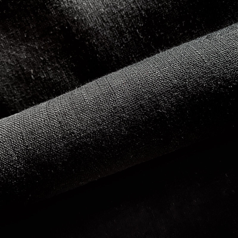 Tissu brise, Noir